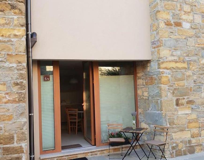 Santomas Apartments Smarje  Exterior photo